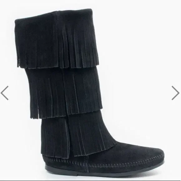 MINNETONKA - Picture 1 of 7